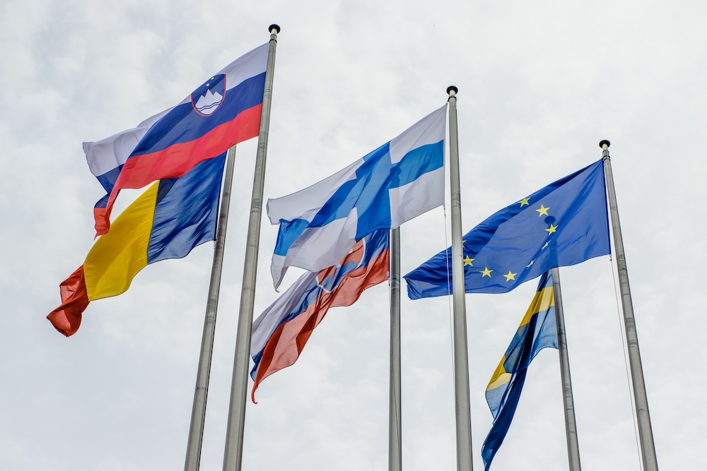 EU uudistaa turvapaikkajärjestelmää – Suomessa muuttuvat hakemukset, vastaanottopalvelut ja maastapoistaminen